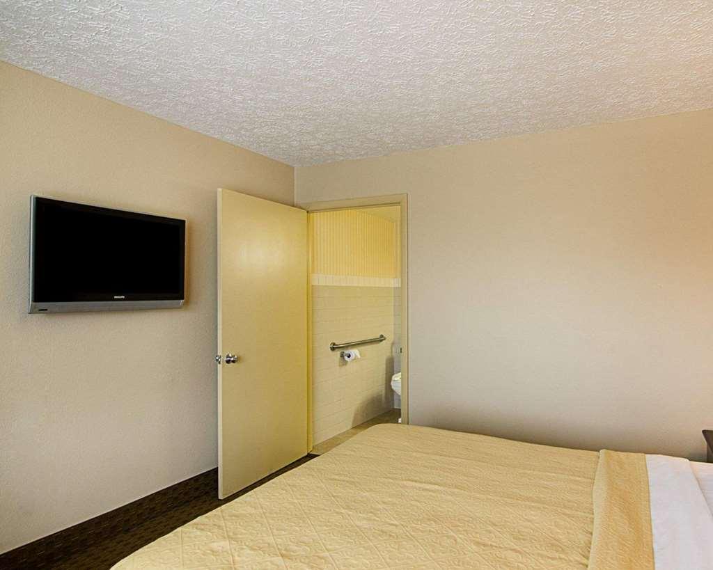 Quality Inn Луисбург Стая снимка